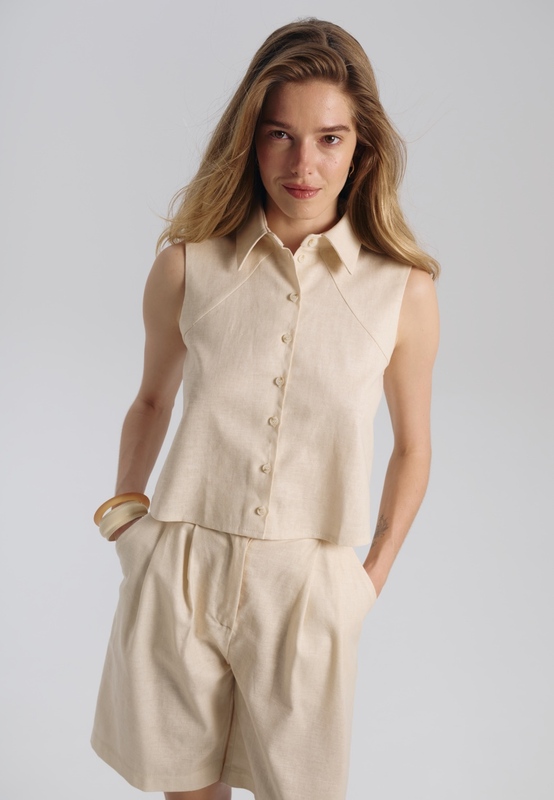 Рубашка без рукавов